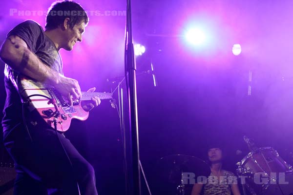 EXPERIMENTAL DENTAL SCHOOL - 2009-05-03 - PARIS - La Maroquinerie - 